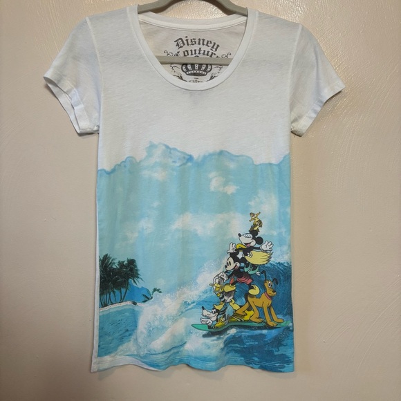Disney Couture Women's T-Shirt‎ Surf Mickey Minnie Pluto Donald Goofy Size M - Picture 1 of 6